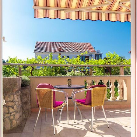Apartment Todor Krk Town Bagian luar foto