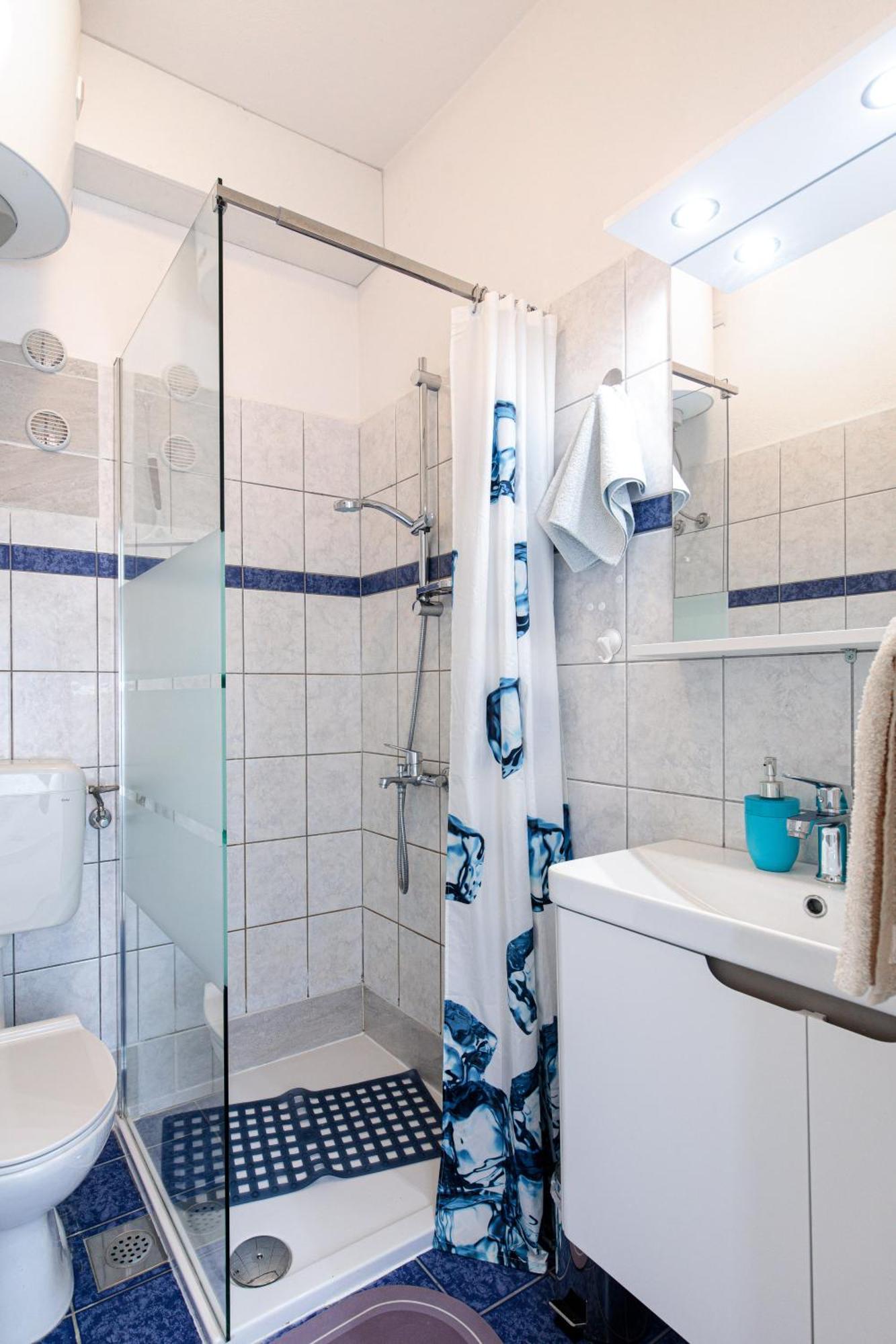 Apartment Todor Krk Town Bagian luar foto